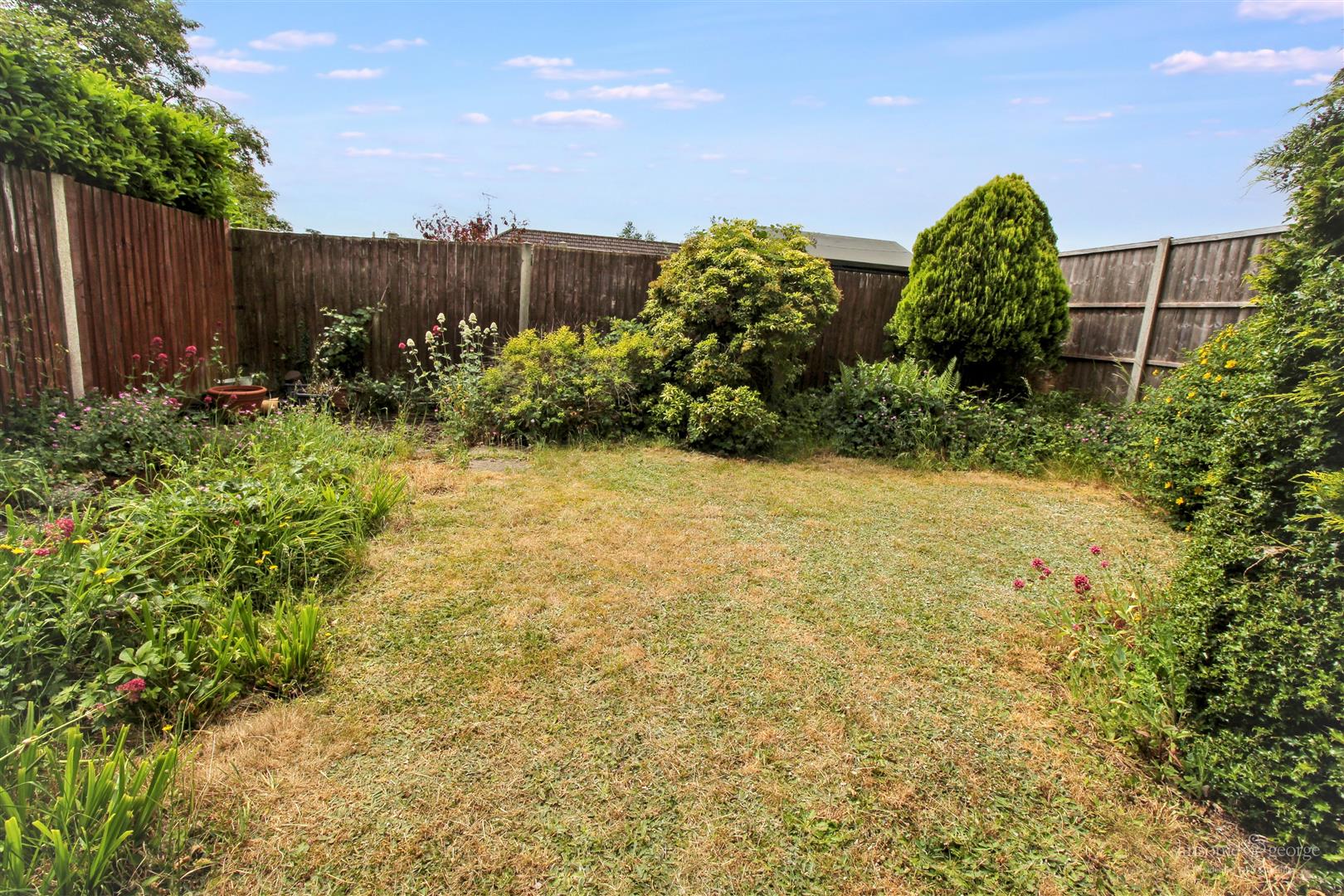 Wittenham Avenue, Tilehurst, Reading